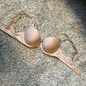 Victoria’s Secret bra